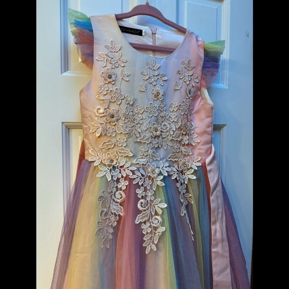 Rainbow princess long dress size 5/6 - Picture 3 of 4